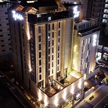 Js The Classic Hotel Osan Esterno foto