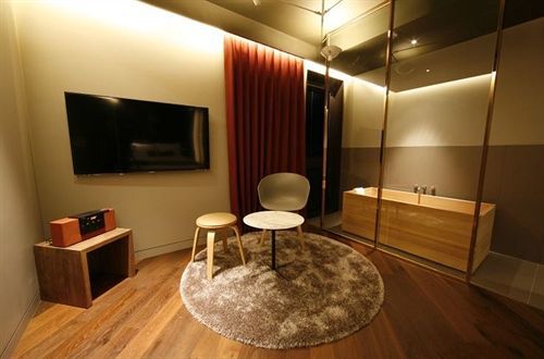 Js The Classic Hotel Osan Esterno foto